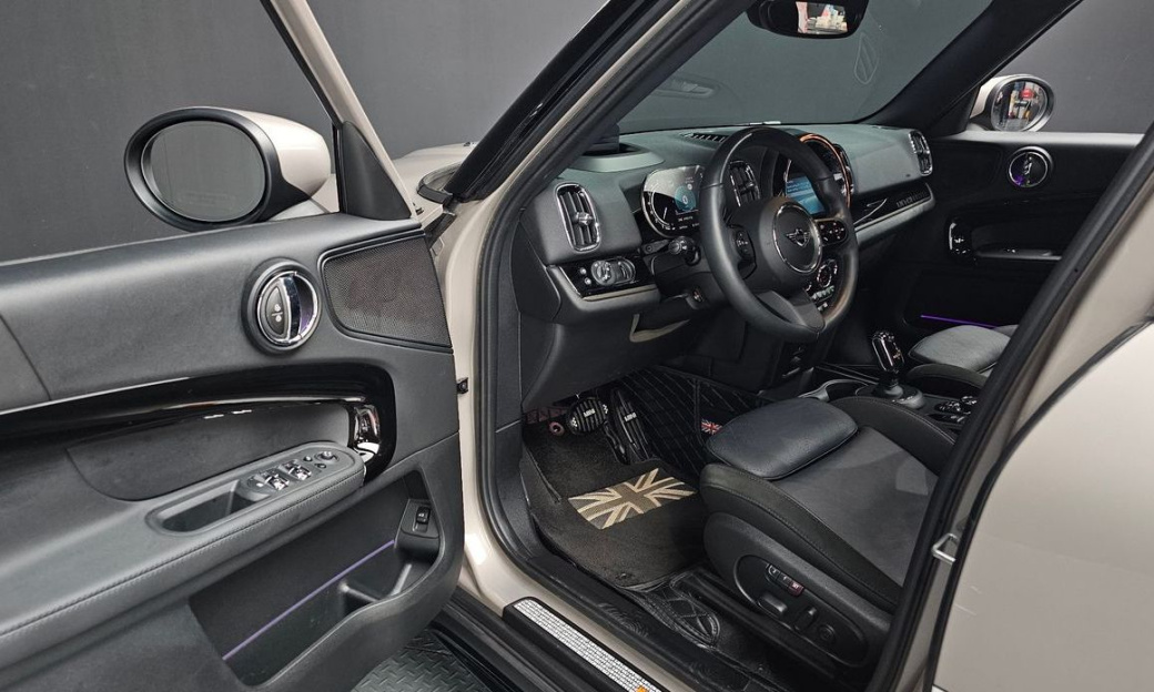 Mini Countryman Uncharted Edition, 2024