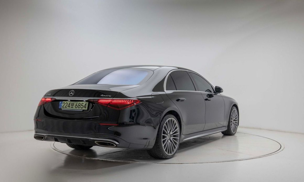 Mercedes-Benz S-Class S500 4MATIC, 2026