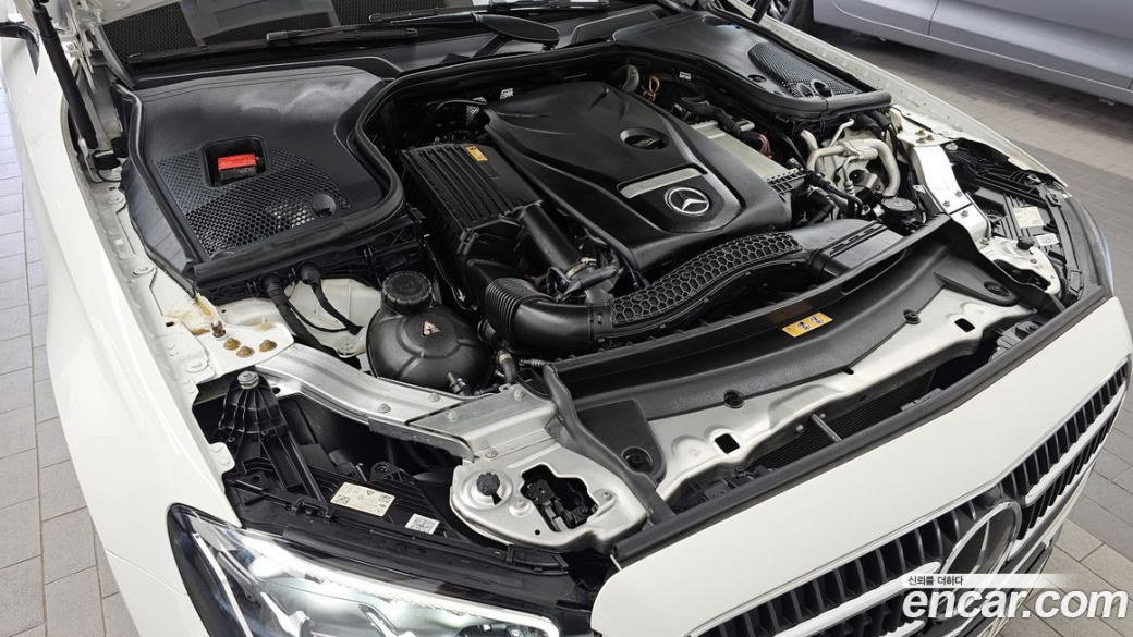 Mercedes-Benz E-Class E250 Avantgarde, 2022