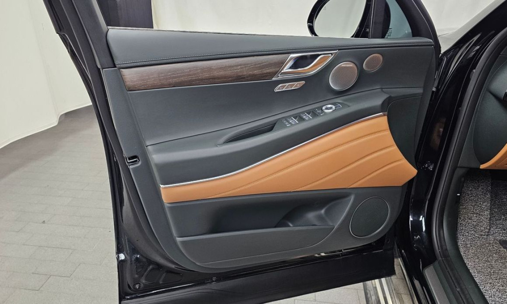 Genesis GV80 2.5T Gasoline AWD, 2025