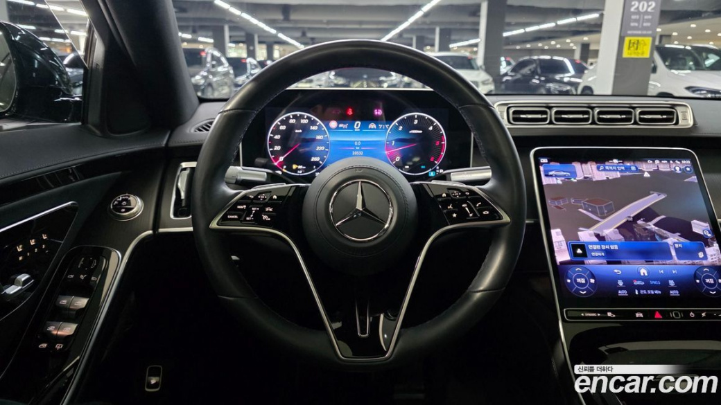 Mercedes-Benz S-Class S350 d 4MATIC, 2025