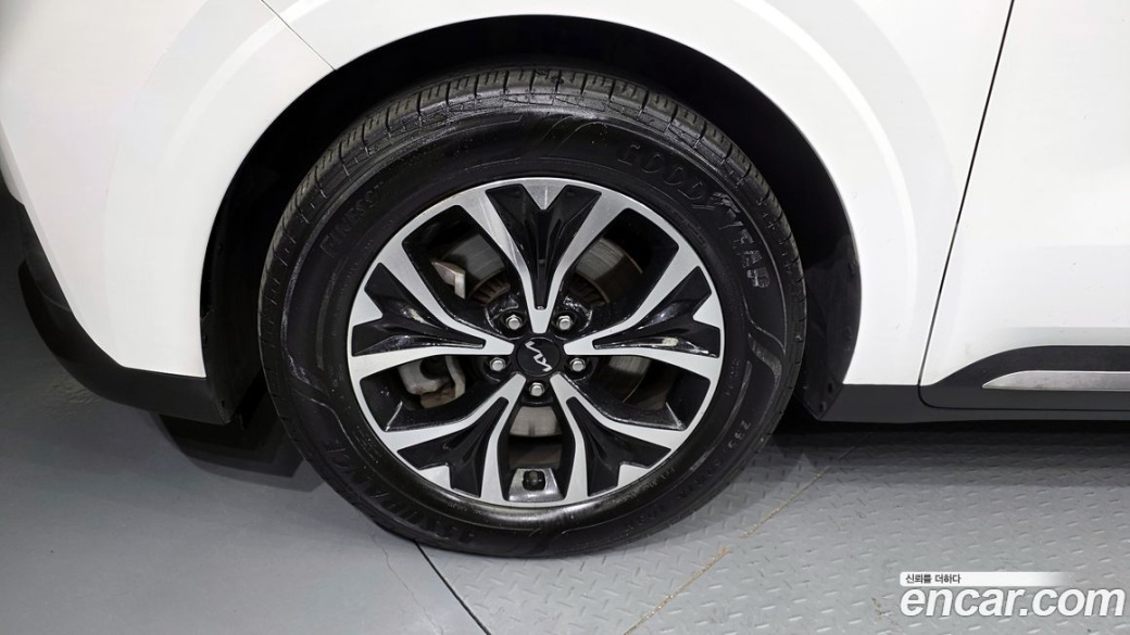 Kia Carnival 9-Seater Noblesse, 2022
