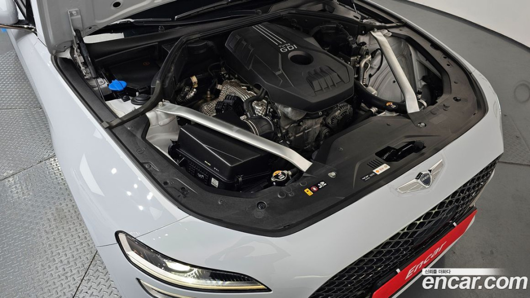 Genesis G70 Gasoline 2.0T 4WD, 2022