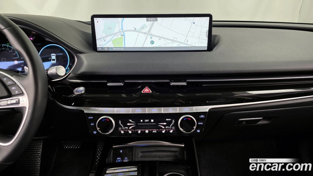 Genesis G80 Gasoline 2.5 Turbo AWD, 2022