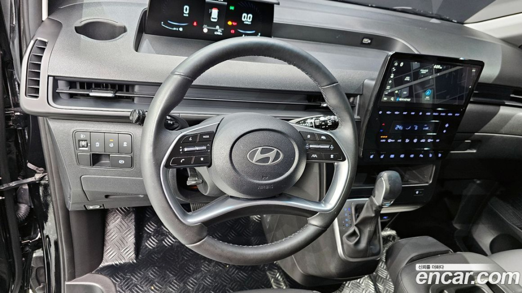 Hyundai Staria Cargo 3-Seater, 2025