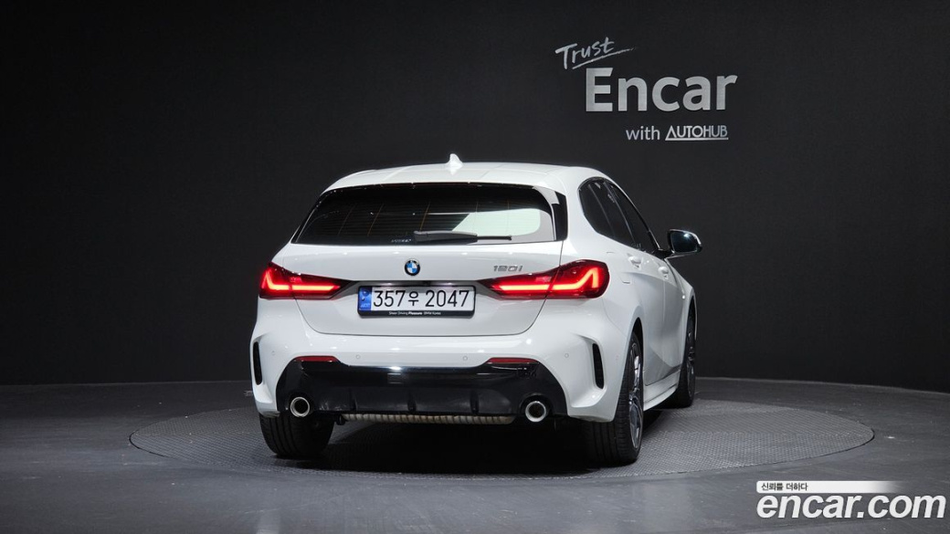 BMW 1-Series 120i M Sports, 2024