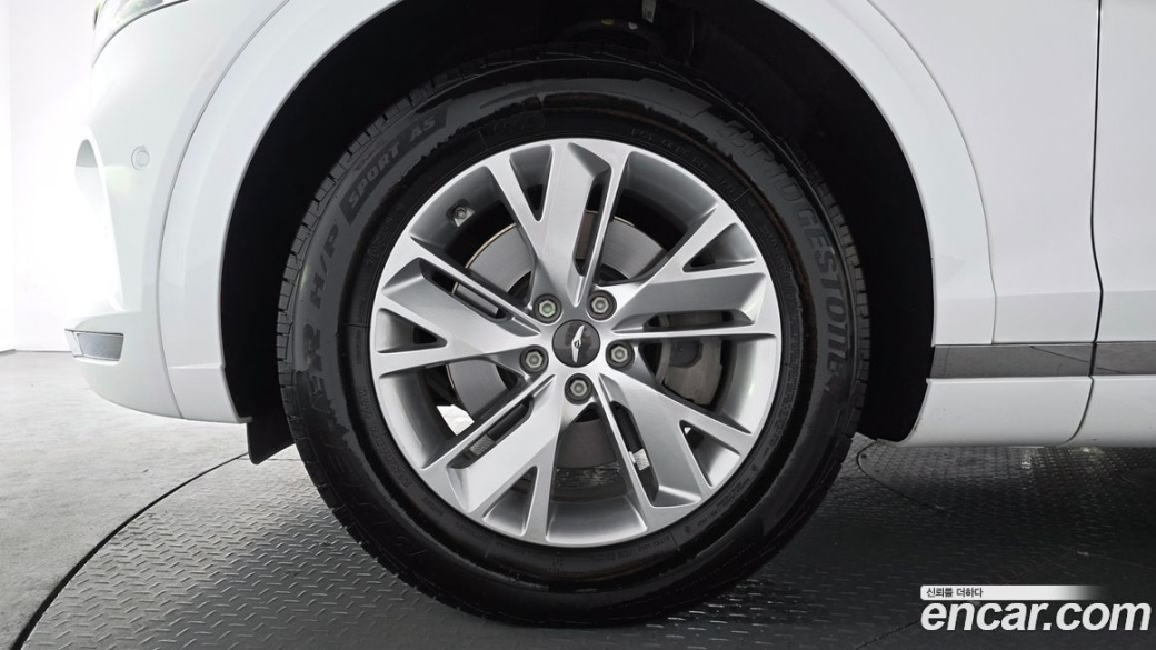 Genesis GV70 2.5T Gasoline AWD, 2022