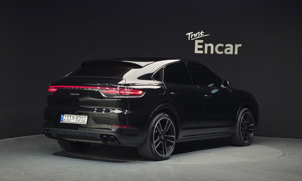 Porsche Cayenne 3.0 COUPE PLATINUM EDITION, 2023