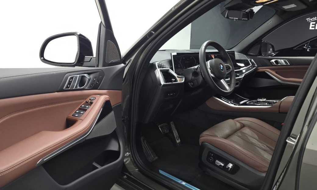 BMW X5 xDrive 40i M Sport, 2025