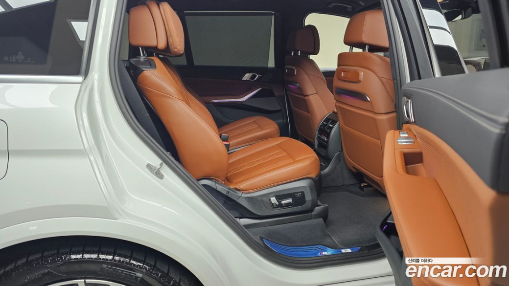BMW X7 xDrive 40i M Sport 6STR, 2024
