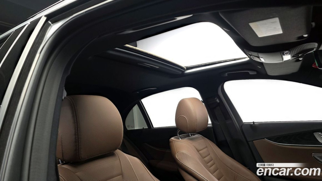 Mercedes-Benz E-Class E250 Avantgarde, 2022