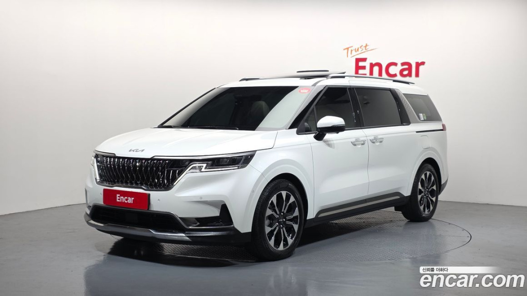 Kia Carnival 7-Seater Noblesse, 2023