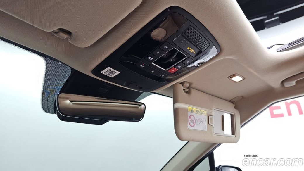 Kia Carnival 9-Seater Signature, 2022