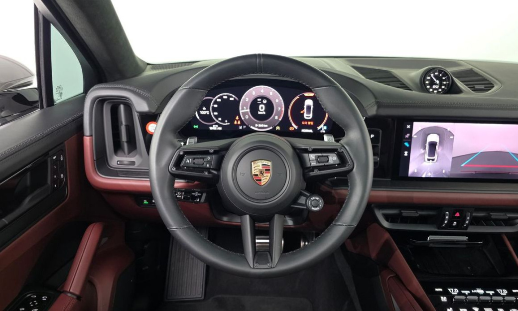 Porsche Cayenne 4.0 GTS Coupe, 2025