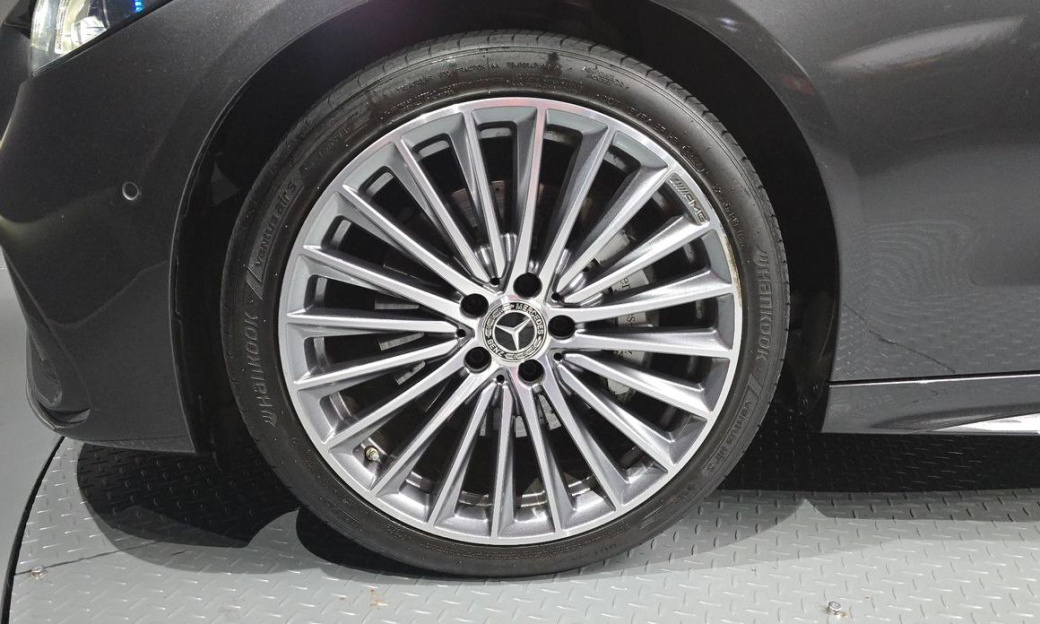 Mercedes-Benz C-Class C300 AMG Line, 2022