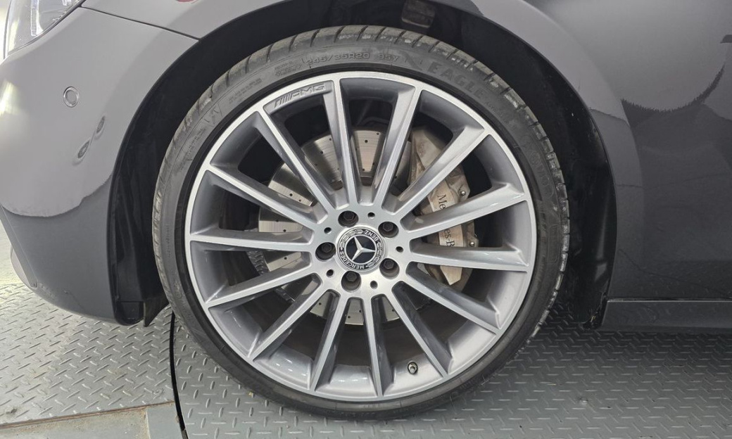 Mercedes-Benz E-Class E350 4MATIC AMG Line, 2022