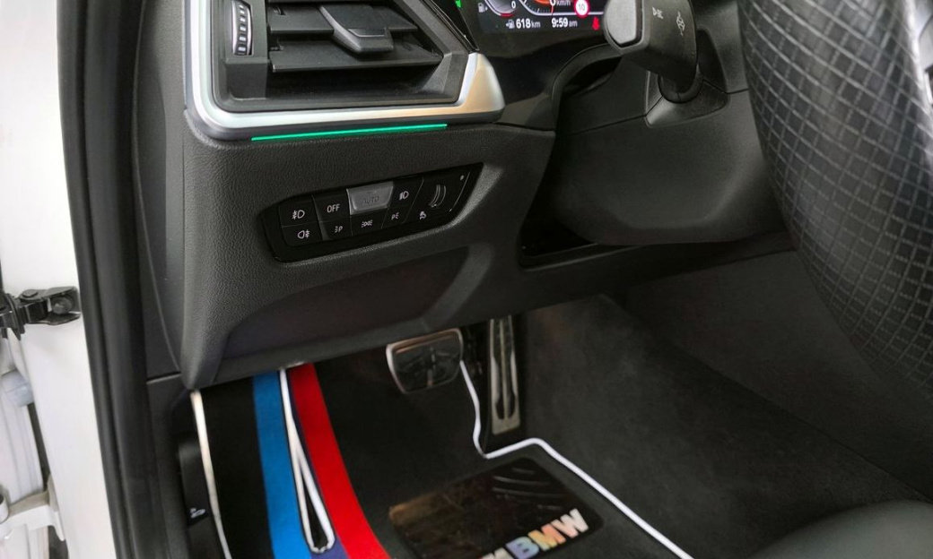 BMW 3-Series 320i M Sport, 2022