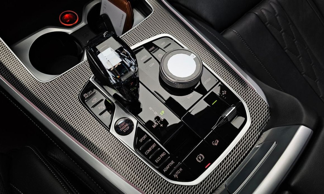 BMW X5 xDrive 40i M Sport, 2023