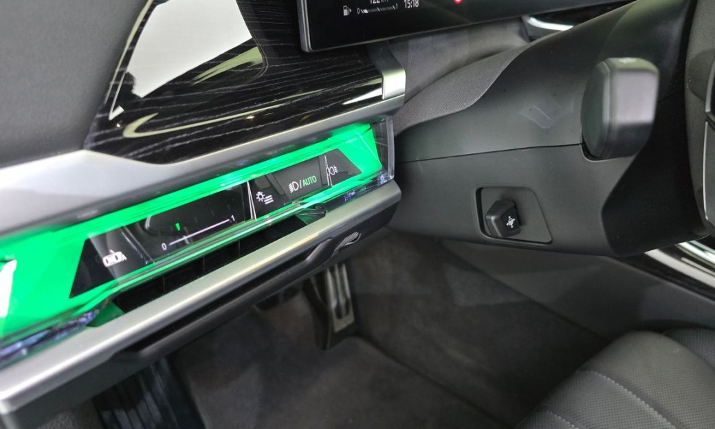 BMW 7-Series 740d xDrive M Sport, 2025