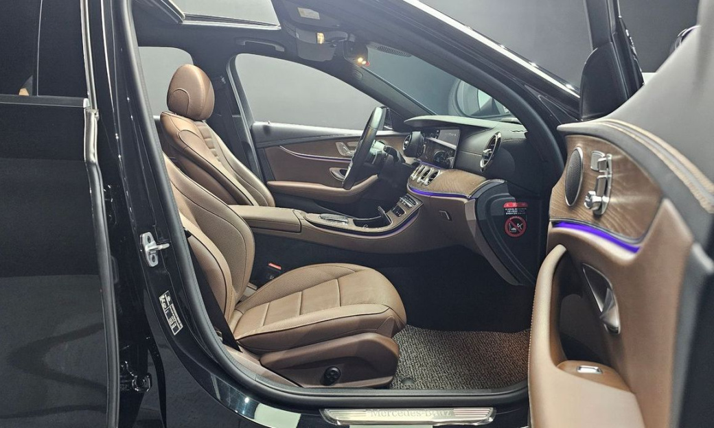Mercedes-Benz E-Class E250 Exclusive, 2023