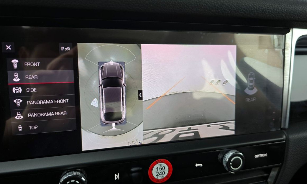 Porsche Macan 2.0, 2024