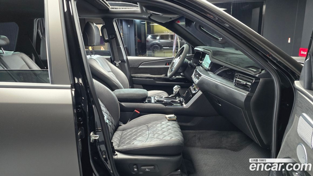Kia Mohave Diesel 3.0 4WD 5-Seater, 2022