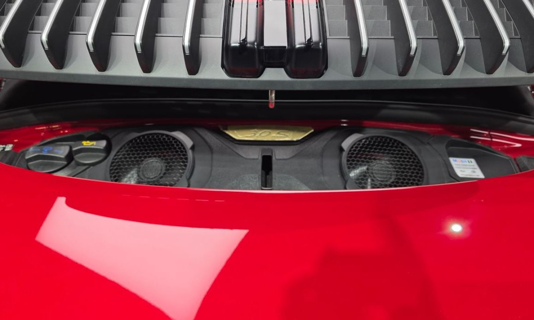 Porsche 911 Carrera 4S Cabriolet, 2024