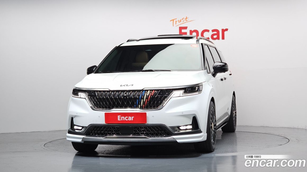 Kia Carnival 9-Seater Signature, 2023