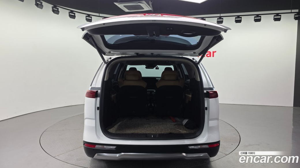 Kia Carnival 7-Seater Noblesse, 2022