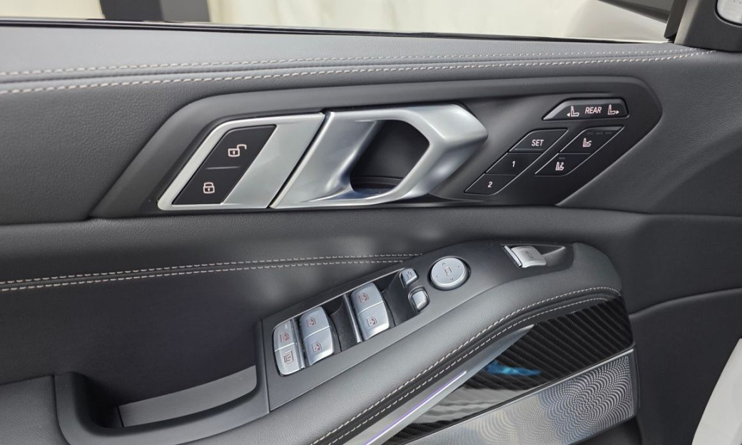 BMW X7 M60i xDrive M sport 6STR, 2025
