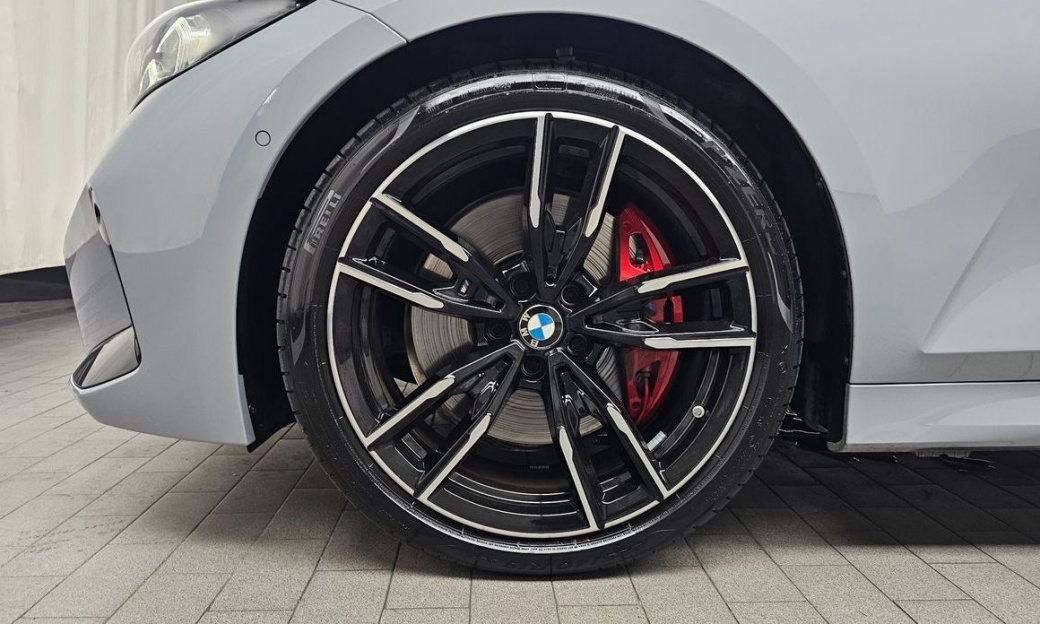 BMW 3-Series M340i Pro, 2024