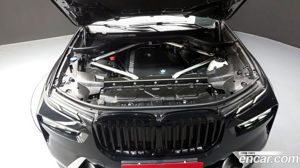 BMW X7 xDrive 40i Design Pure Excellence 7-Seater, 2024