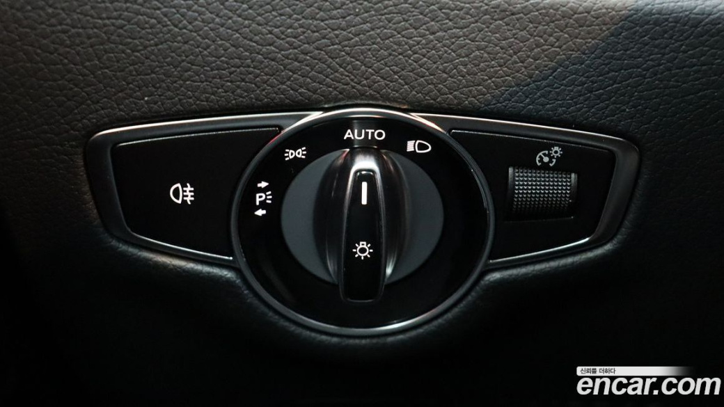 Mercedes-Benz E-Class E350 4MATIC Exclusive, 2023