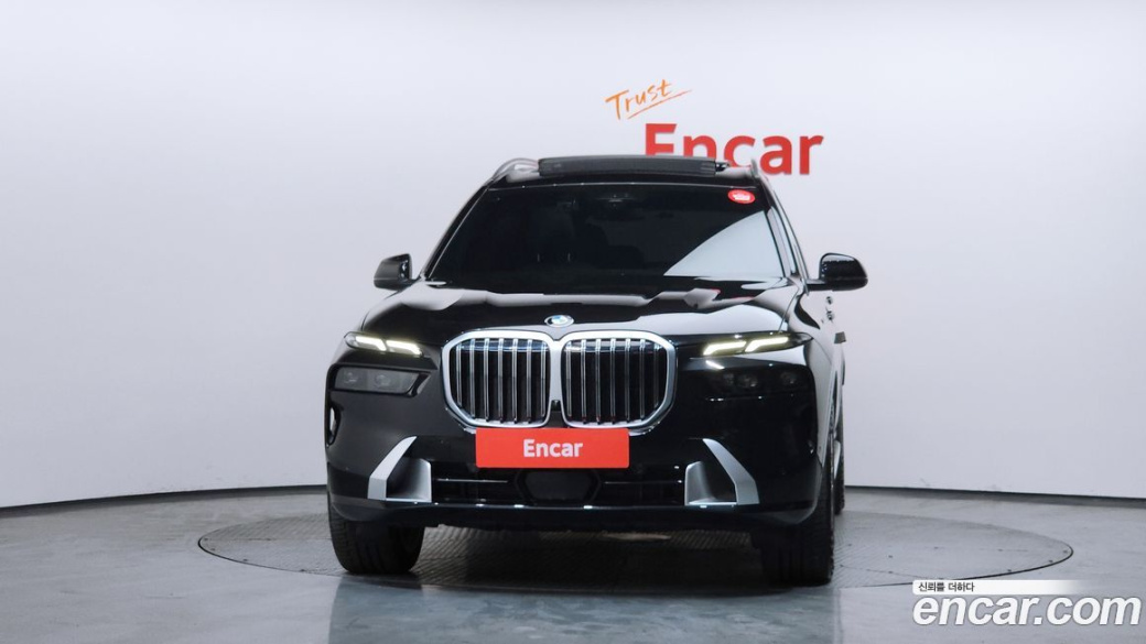 BMW X7 xDrive 40i Design Pure Excellence 6-Seater, 2024