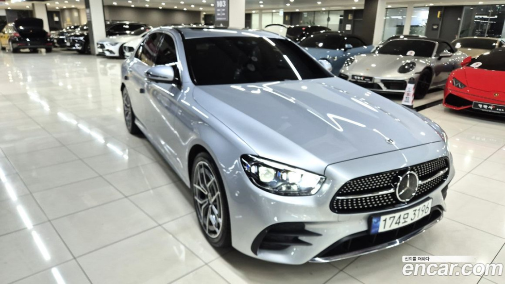 Mercedes-Benz E-Class E220d 4MATIC AMG Line, 2023