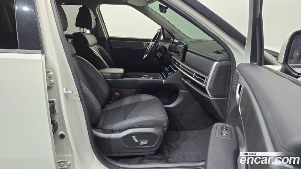 Hyundai Santafe Gasoline 2.5T 4WD, 2025