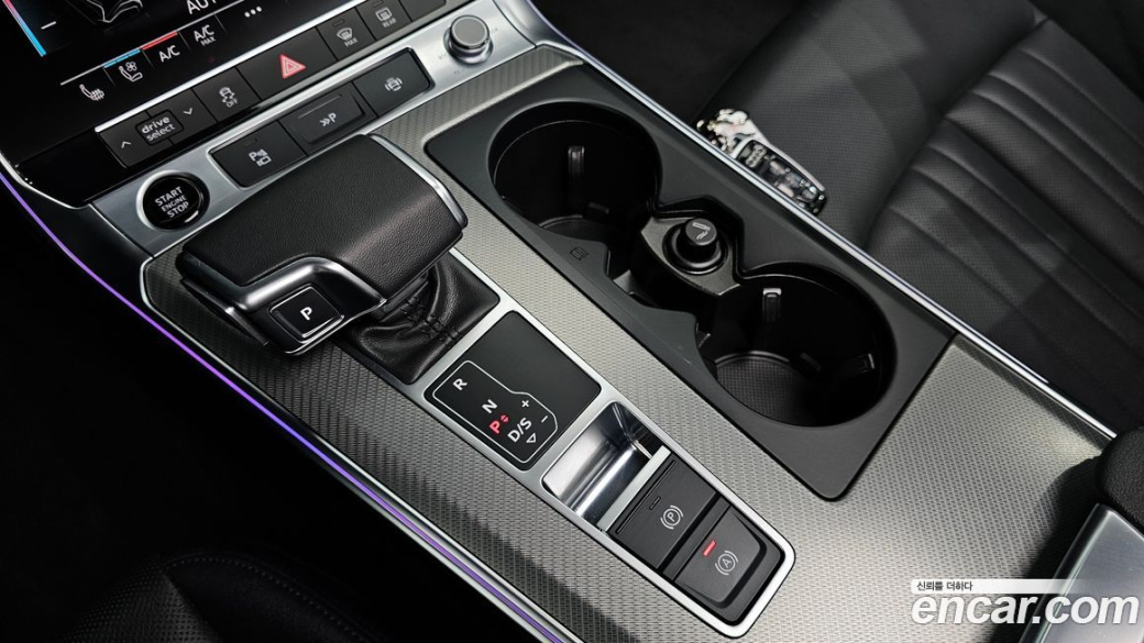 Audi A6 45 TFSI, 2023