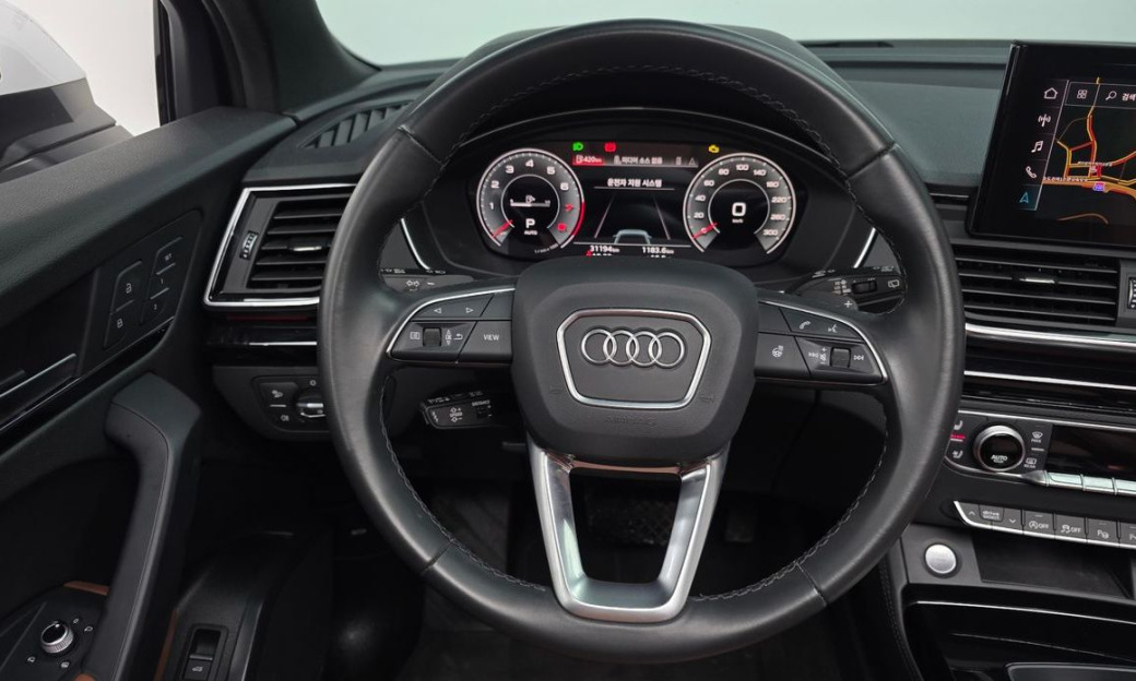 Audi Q5 45 TFSI Quattro Premium, 2022