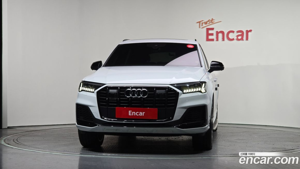 Audi Q7 55 TFSI Quattro Premium, 2022