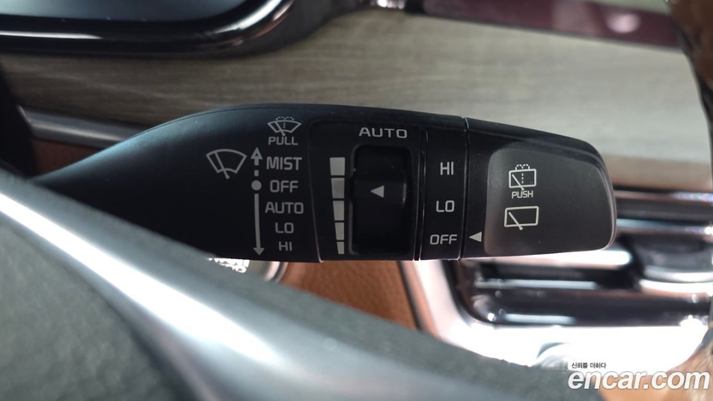 Kia Mohave Diesel 3.0 4WD 7-Seater, 2023