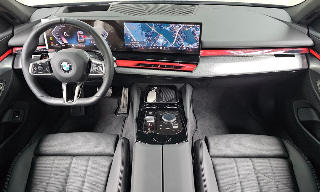 BMW 5-Series 520i Special Edition, 2026