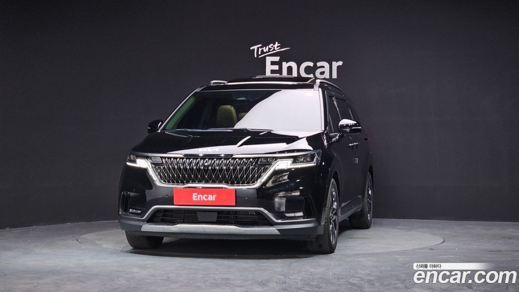 Kia Carnival 9-Seater Signature, 2023