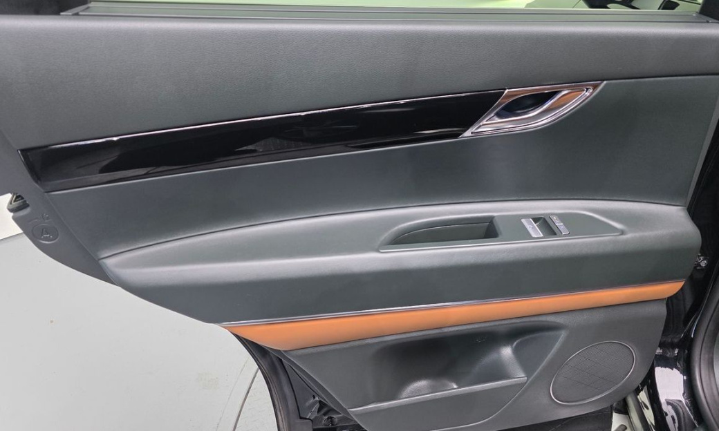 Genesis GV80 2.5T Gasoline AWD, 2024