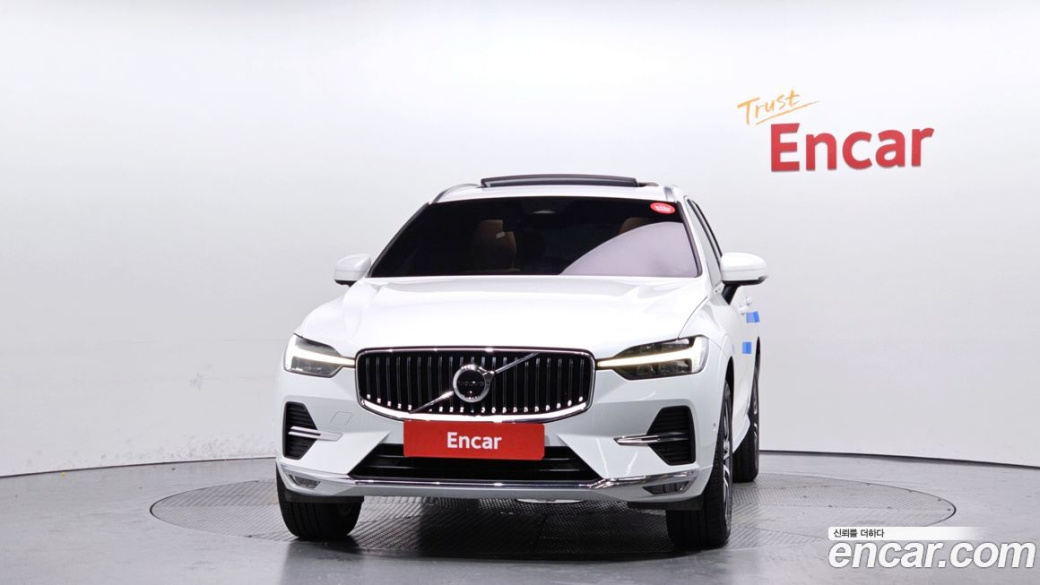 Volvo XC60 B5 Ultimate Bright, 2023