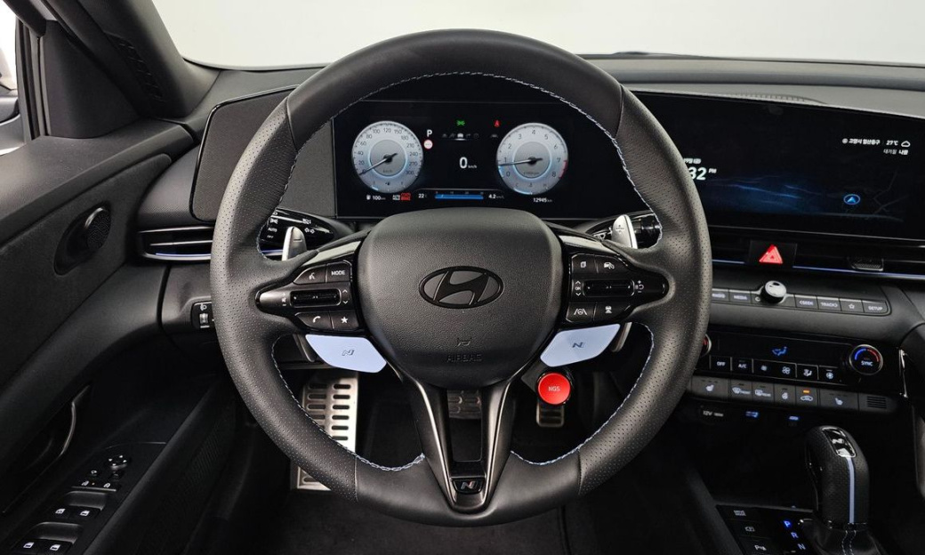 Hyundai AVANTE 2.0 N, 2025