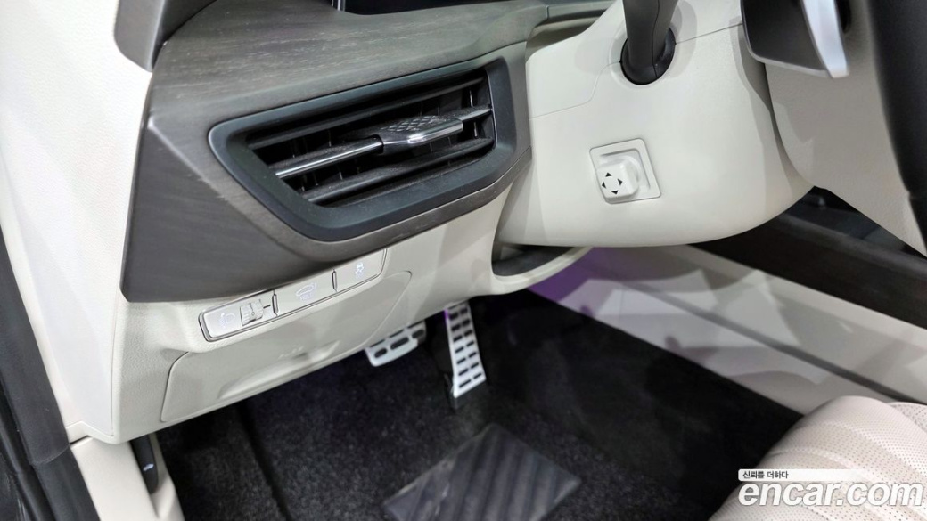 Kia K8 2.5 Gasoline 2WD, 2023