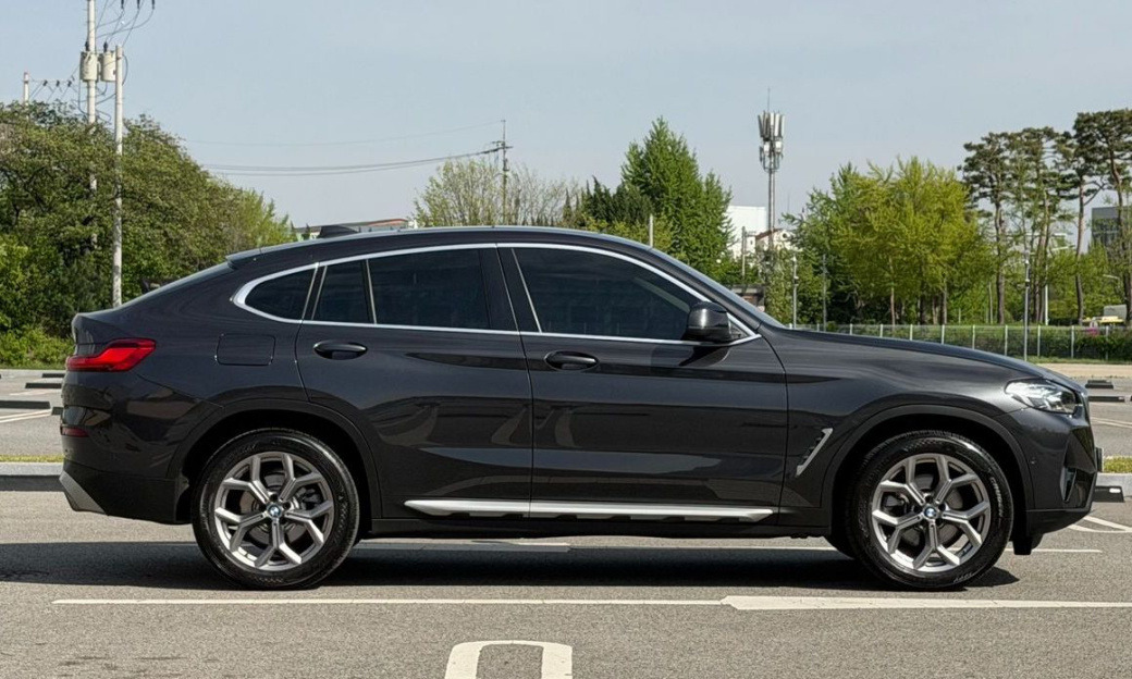 BMW X4 xDrive20i xLine, 2022