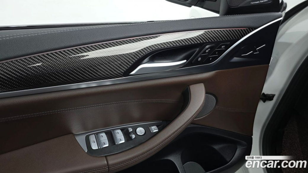 BMW X4 xDrive20i M Sports Pro, 2024