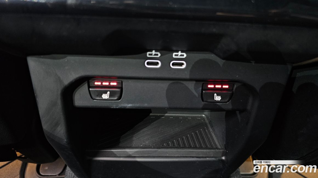 BMW 5-Series 520i M Sport, 2025