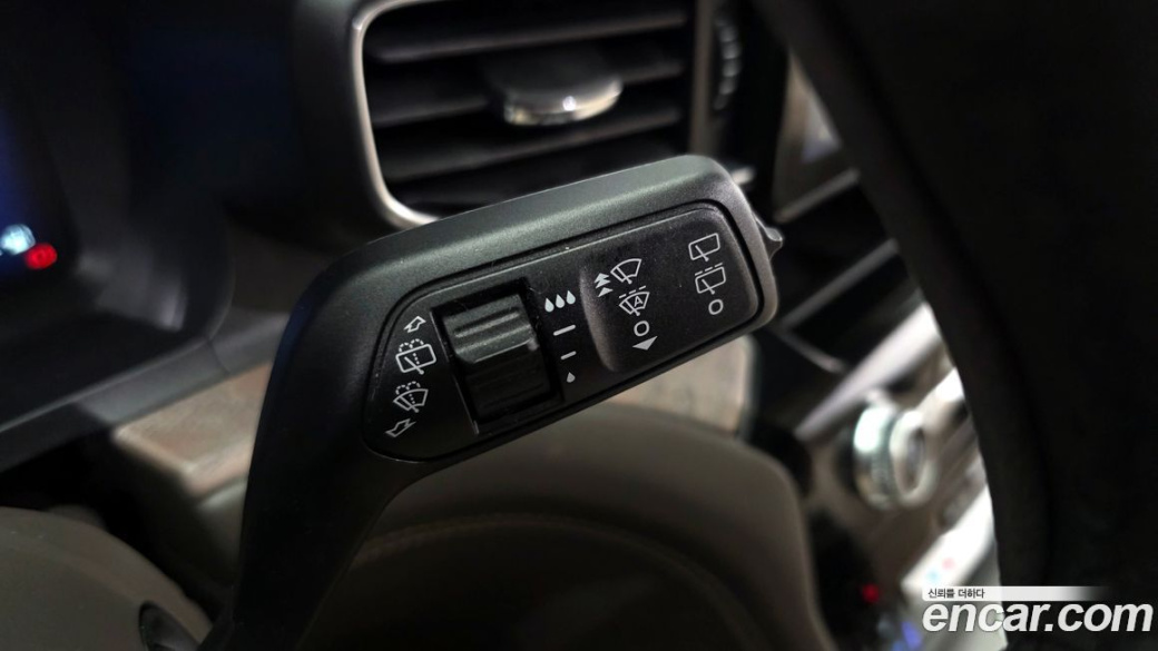 Ford Explorer 3.0 Platinum 4WD, 2022